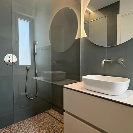 Centre Cozy Luxury Entire Homee Nicosia